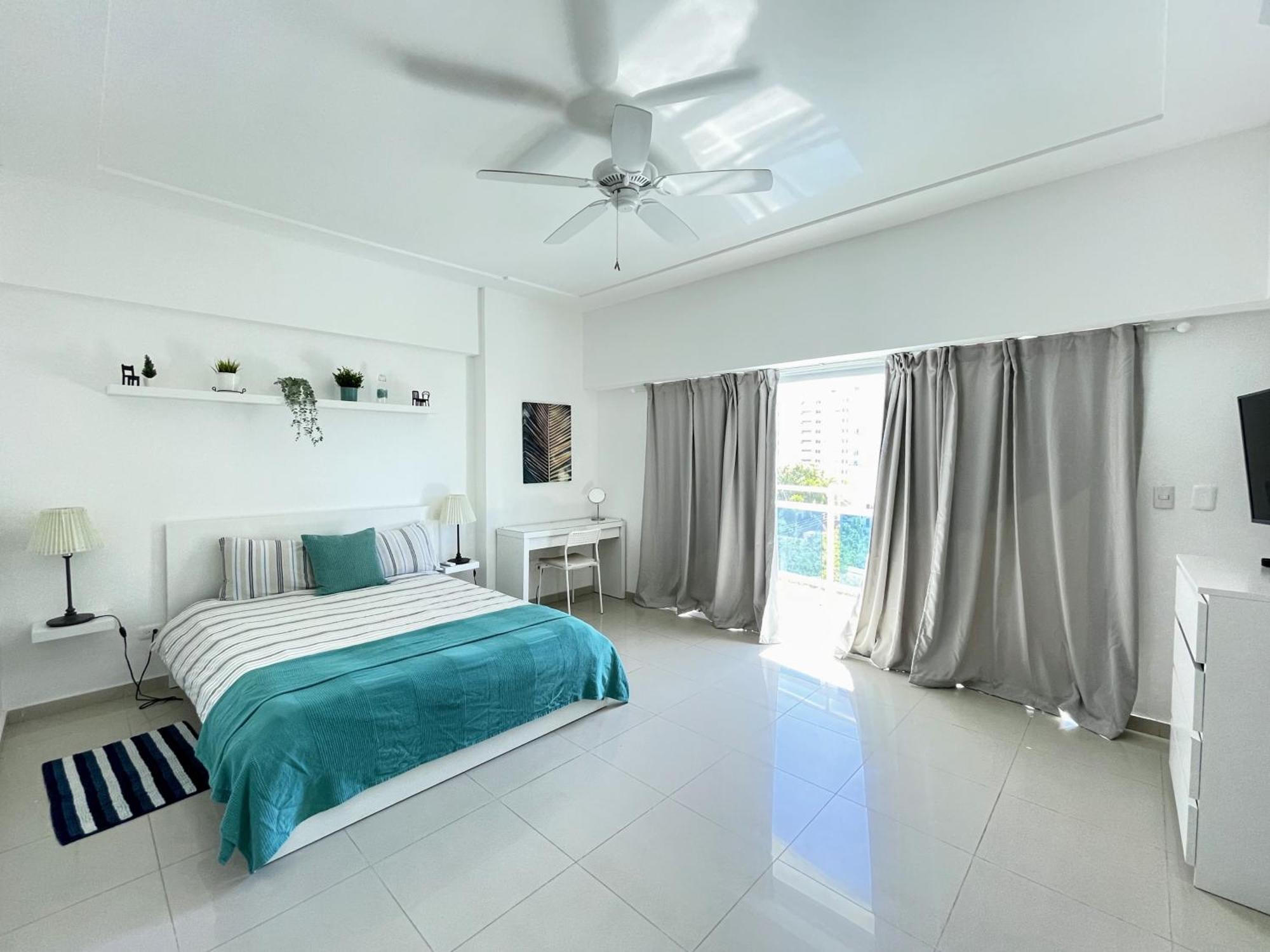 Elegante Aqua Marine Apartamento Хуан-Долио Экстерьер фото